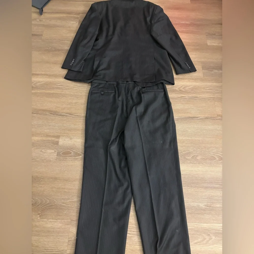 Custom Suit - Picture 13 of 16